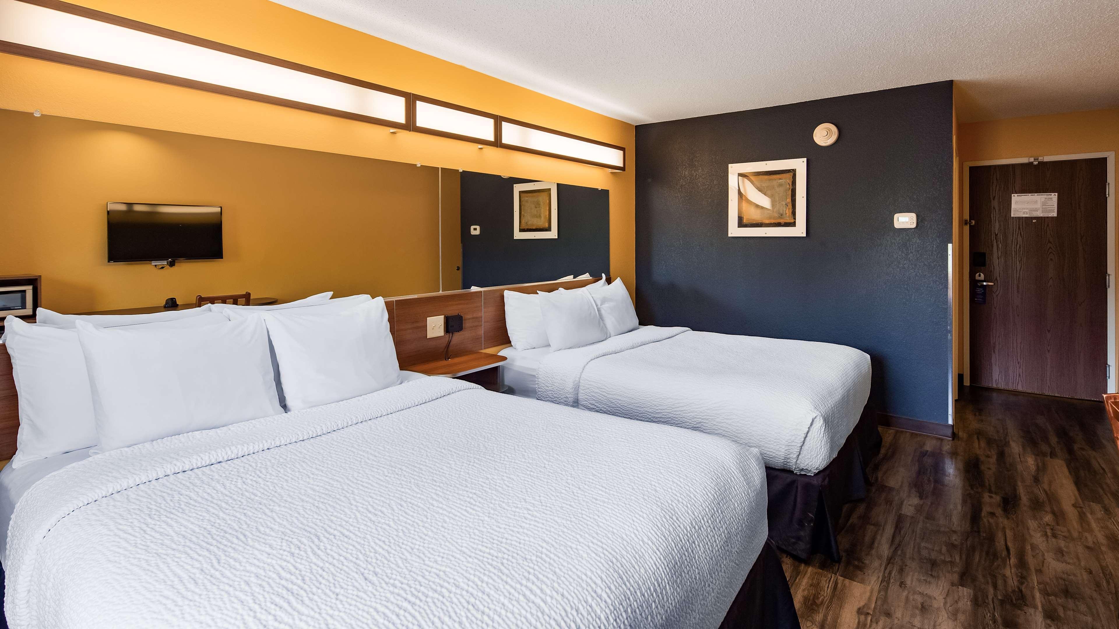 Surestay By Western Hotel