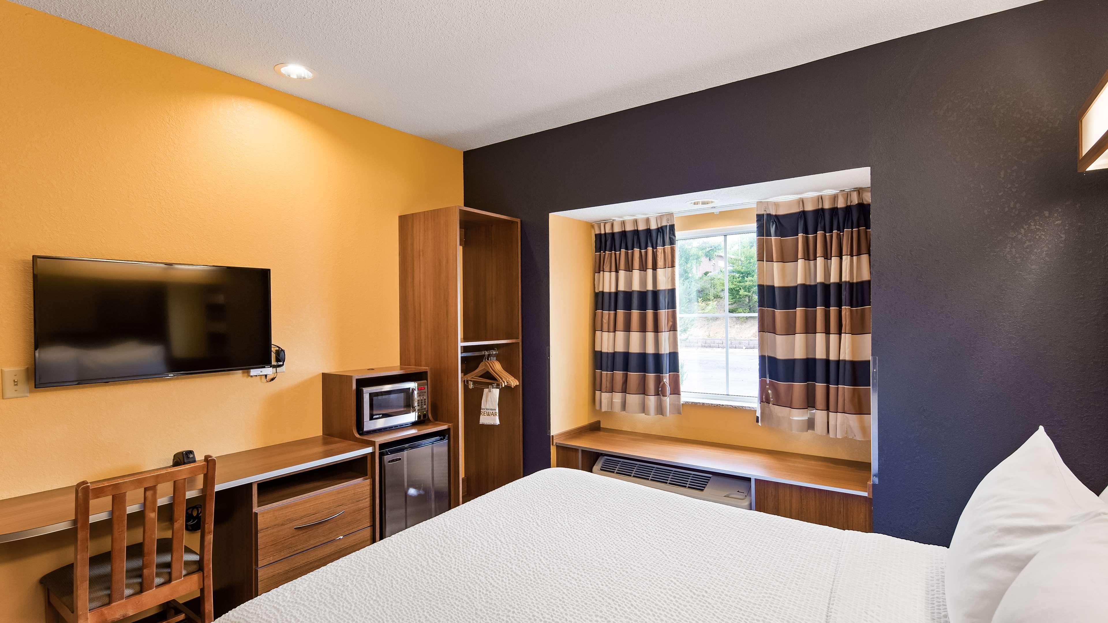 Surestay By Western